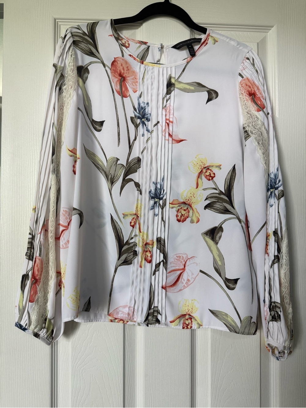 White House Black Market White Floral Pintuck Blouse with Lace Insets